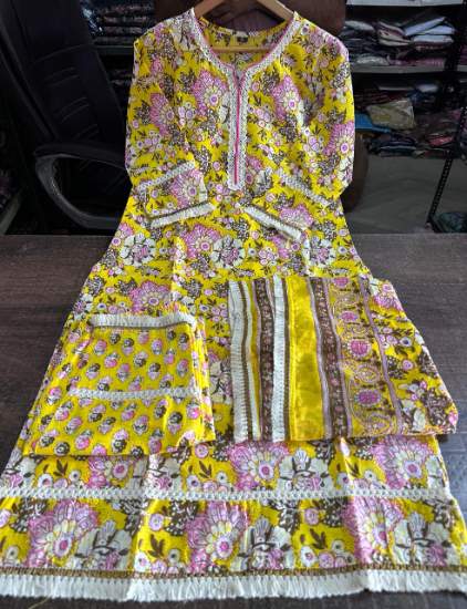 New Flower Print Suit Set