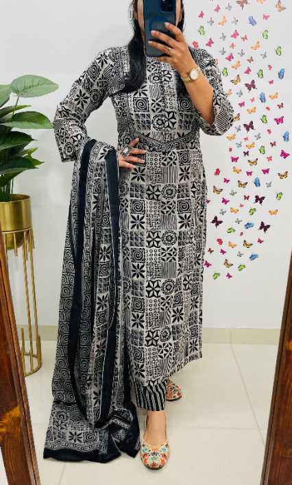 Smarty Rich Look Mandala Print Cotton Suit Set