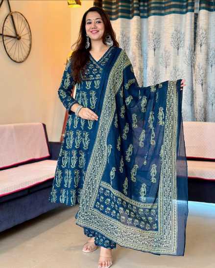 Floral Kurti Set for Effortless Style